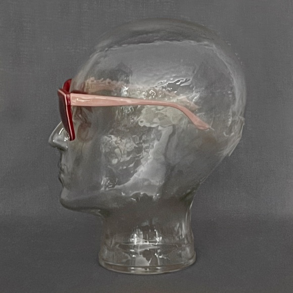 Salvatore Ferragamo Sunglasses - Picture 3 of 10